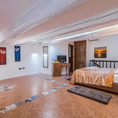 Bella Natka Bed and Breakfast Hotels near Rovinj Market