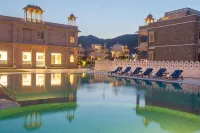 Bhanwar Singh Palace - Swimmingpools