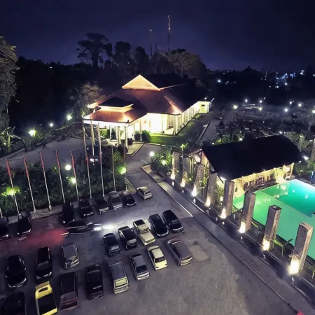 Mesra Business & Resort Hotel