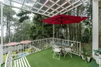 Villa Ry Puncak 4Br with Private Pool - Villas