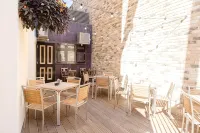 The Griffin Belle Hotel Vauxhall - Bed and Breakfasts