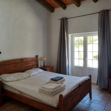 Secluded 2 Bedroomed Country Cottage with Private Pool north of the Algarve