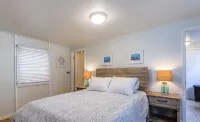 Sea View Laguna Cottage, Walk to Beach & Village, Fully-Equipped! - balcony