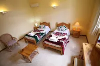Beautiful villa not far from local beach with private fenced pool. - 2-Star