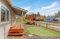 Spacious 5Br with Sauna & AC, Fenced Yard,Fast WiFi, Near Willamette Pass - Wifi