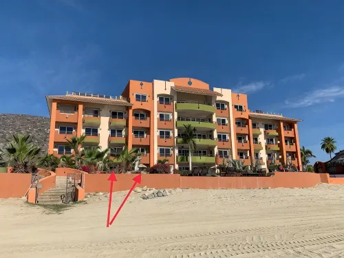 Casa Bella Beachfront. in Town. White Sandy Beaches & Palmas Pickleball Nextdoor - Pools