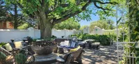 Oak View Manor - parking