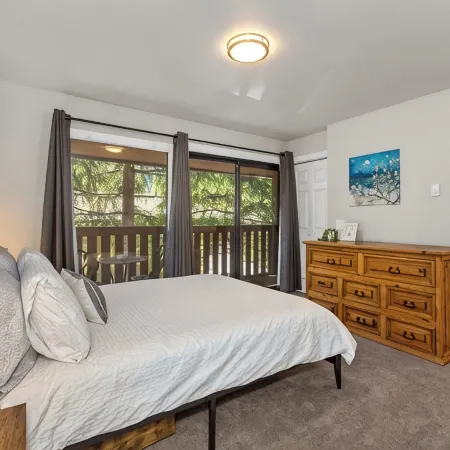 Stylish Sun Valley 2Br - Dog-Friendly - 2 Min Walk to Town
