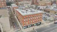 “Elm City” Retreat Near Yale, Parking, Gym, Downtown, Wooster Sq & Union Station - Kitchens