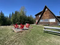 Bright A-Frame Cabin @ Moose Tracks Lodging - Chalets