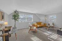 Central Haven - Luxury Stay Near MSU - 3つ星