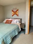 Cabin on Gorgeous Lake Ida, Near the Carlos Creek Winery! - Alphydda