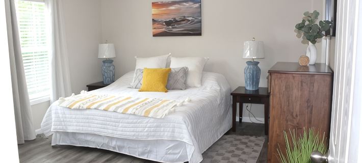 BRAND NEW!! The Emerald Hideaway. Located in the heart of Emerald Isle Ξενοδοχεία στην πόλη Emerald Isle