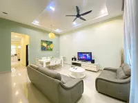 Cozy & Homey One Storey 4BR 10Pax @ BM ALMA Jusco -  Ferienhäuser