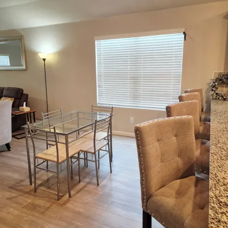 Charming 3-bedroom house with WiFi and AC in Seguin