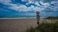 5BR/4.5B Beach House- heated pool, deep water dock, walk to beach! - 4-Star