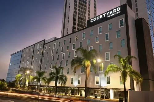 Courtyard by Marriott Guadalajara Andares - نادي رياضي