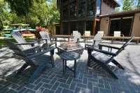 Homosassa River Retreat with Pool, Dock, Fire Pit & Water Sports - 4 stjerner