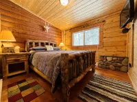 3 BR Mountain Log Cabin at St. Mary's Glacier - 3-stjärniga
