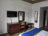 Hotel Sierra Gorda - Parkplatz