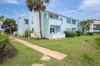 Relax Beachside in our private neighborhood with all the comforts you need! - Wi-Fi