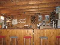 Studios Arabas - Bares