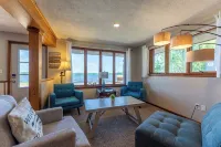 Sandy Point Resort's Incredible Family Retreat - Boutique