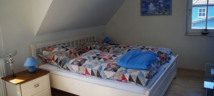 First-class semi-detached house (2009), around 90sqm, 200m from beach Hotels in Zingst