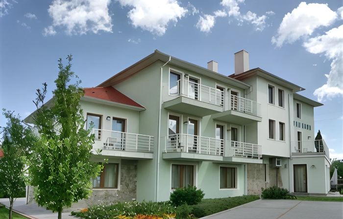 Jade Hotel-Ezüsthíd Hotel