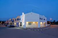 Thanks Hotel - Motels