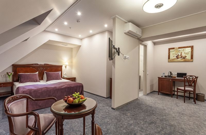 Medea Hotel