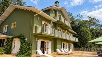 Villa Coração Guesthouse by Concavus - Parking