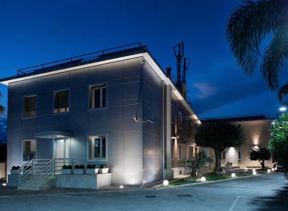 Plana Hotel
