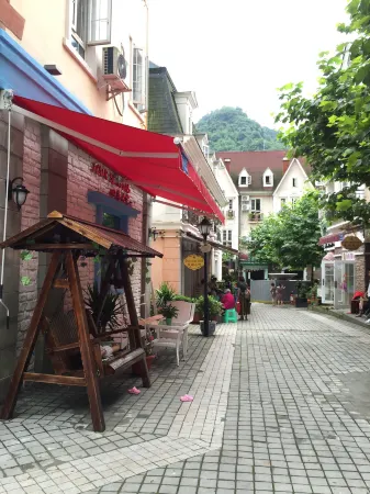 Yi Wa Er Chinese Inn Отели рядом с достопримечательностью «Shushui Hexiang»