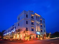 基隆蔚藍海岸休閑SPA汽車旅館 鄰近外木山濱海風景區的酒店