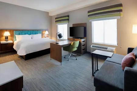 比洛克西戴博維勒歡朋套房酒店