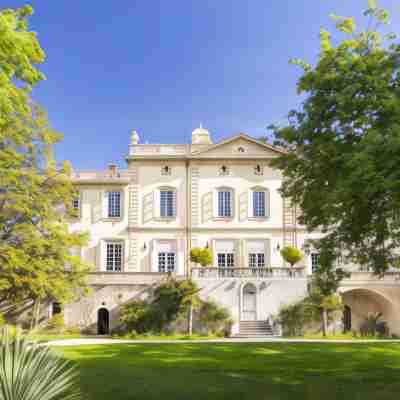 Château de Collias Hotel Exterior