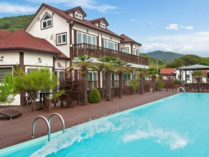 Namhae Harbor Cruise Resort Pool Villa