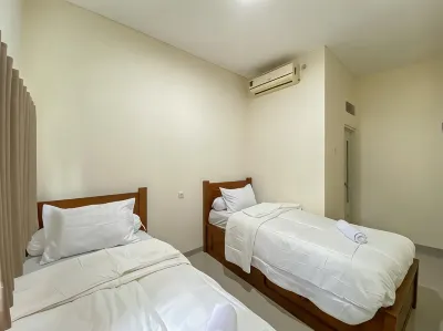 Nipa Guest House Near Universitas Widyagama Mitra RedDoorz Hotell i Tunjungsekar