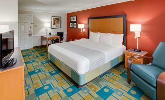 La Quinta Inn by Wyndham Pittsburgh Airport