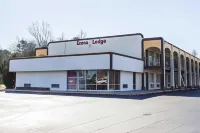Econo Lodge Hotels in Selma