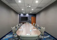 Fairfield Inn & Suites Anaheim Los Alamitos Hotels in Hawaiian Gardens