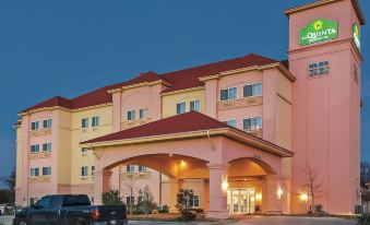 La Quinta Inn & Suites by Wyndham Decatur