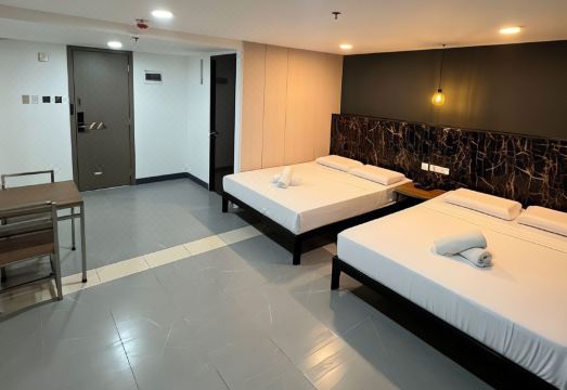 1. 메인 시티 레지..