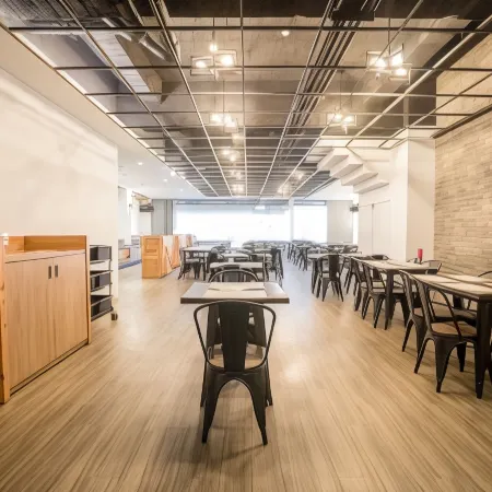 Traveller Inn TieHua