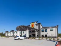 Super 8 by Wyndham Kingwood Houston North Hôtels à : Kingwood