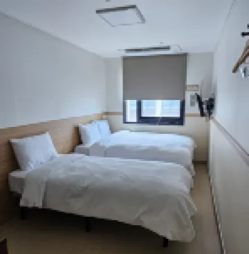 Five Hotel Jongno Hotels near Lock Museum