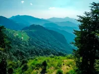 Hotel Dhanolti View by la Riqueza فنادق في Kempty Range