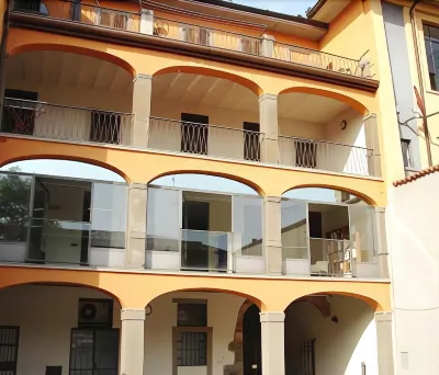 Antico Borgo Hotels in Bergamo