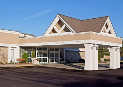 EnVision Hotel & Conference Center Mansfield-Foxboro Hôtels à : Foxborough